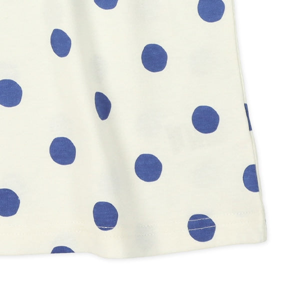 Sleeveless T-shirt