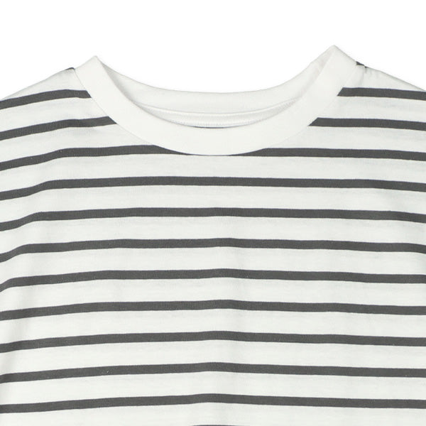Sleeveless T-shirt