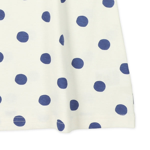 Sleeveless T-shirt