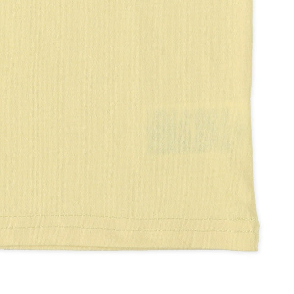 Sleeveless T-shirt