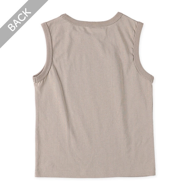 Sleeveless T-shirt