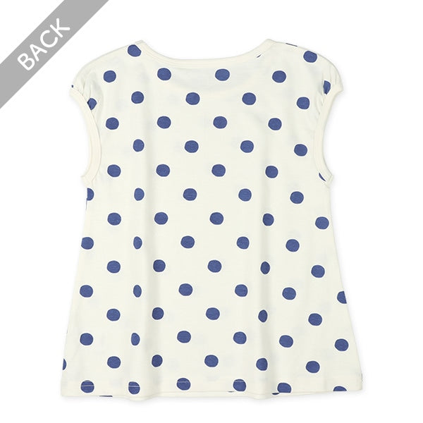 Sleeveless T-shirt