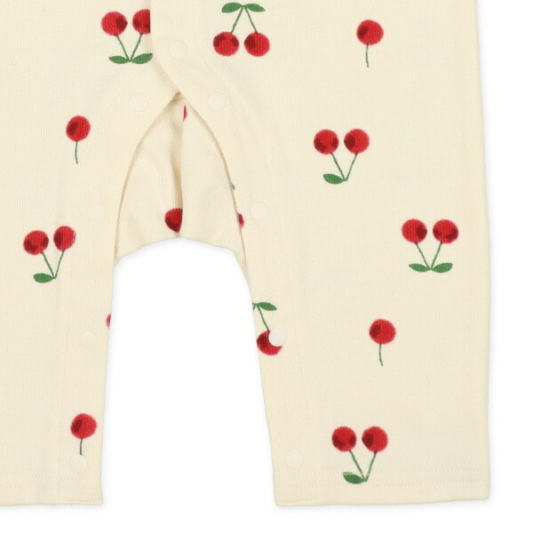 Hanging pre-alls for fall, winter and spring