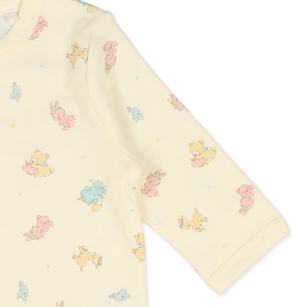 Hanging pre-alls for fall, winter and spring