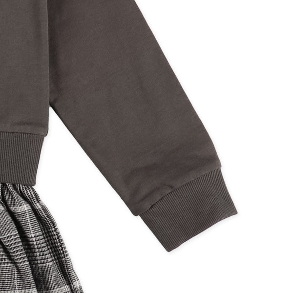 Plain T-Shirt with Checked Skirt (Winter, Spring, Autumn)