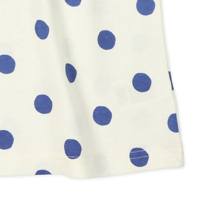 Sleeveless T-shirt