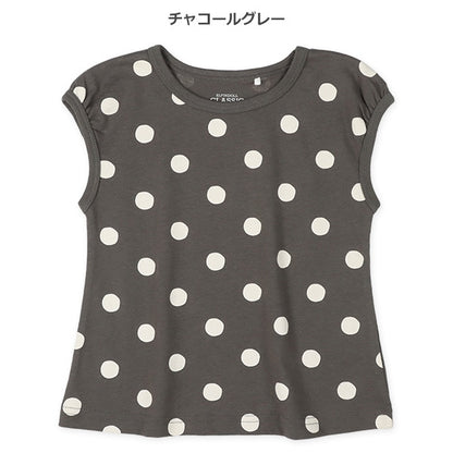 Sleeveless T-shirt