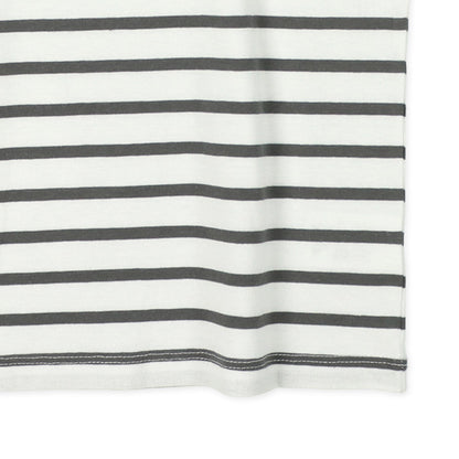 Sleeveless T-shirt