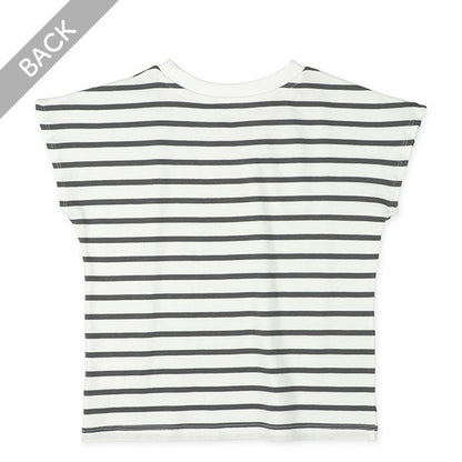 Sleeveless T-shirt