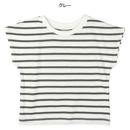 Sleeveless T-shirt