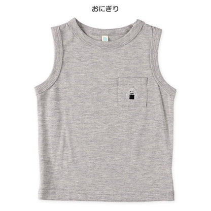 Sleeveless T-shirt