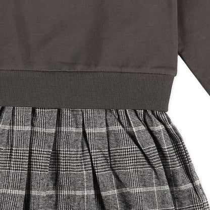 Plain T-Shirt with Checked Skirt (Winter, Spring, Autumn)