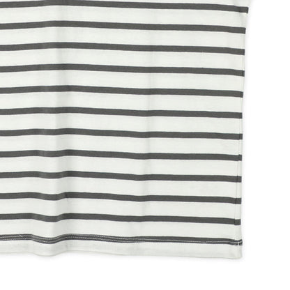 Sleeveless T-shirt