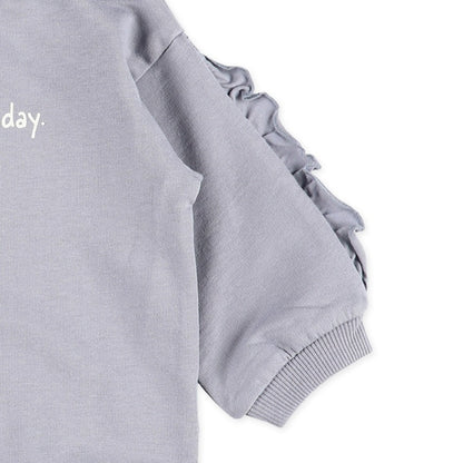 Sweatshirt with Ruffled Sleeves (Winter, Spring, Autumn)